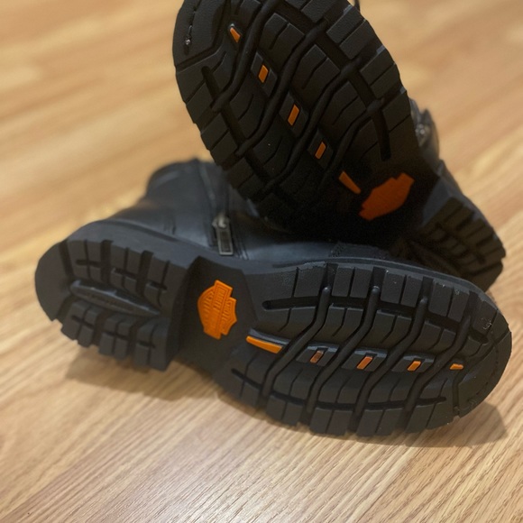 Harley Davidson beautiful new - Picture 8 of 10